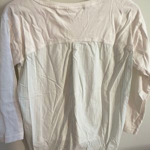 Crew neck long sleeve tee